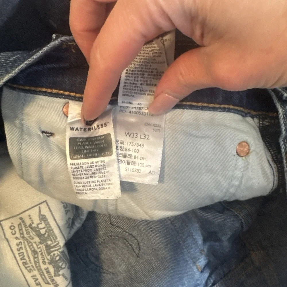 Vintage Levi's 551 With Big E Distressed W/Patches Very Worn Paint Mens 33‎ X 32